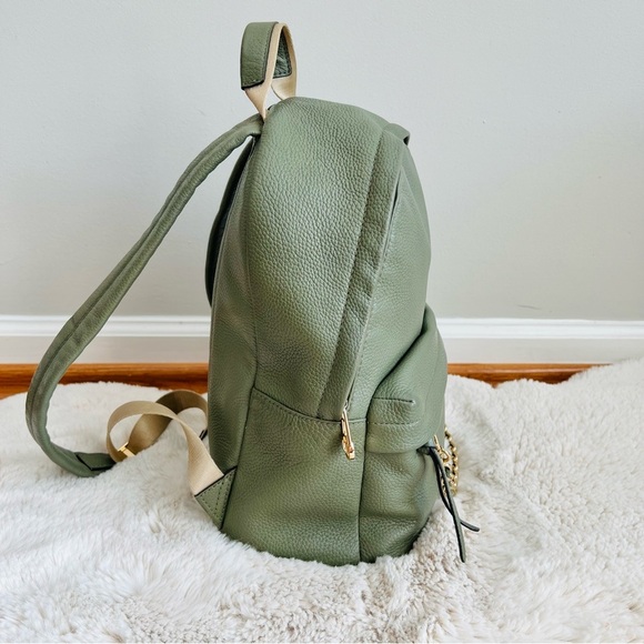 Michael Kors Army Green Leather Backpack with golden chain - Picture 3 of 10